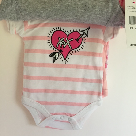 💋NWT 5 Betsey Johnson Luv Betsey Onesies💋 - Picture 3 of 8